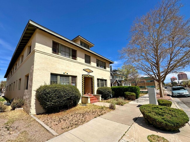 Photo - 1107 Tijeras Ave NW Unit Apt 3