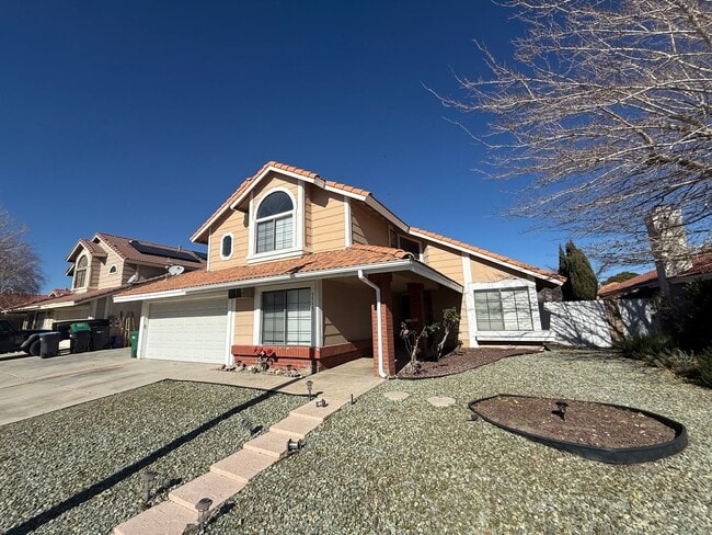 Photo - Spacious 4-Bedroom Home with Solar, Pool & Spa in Lancaster!