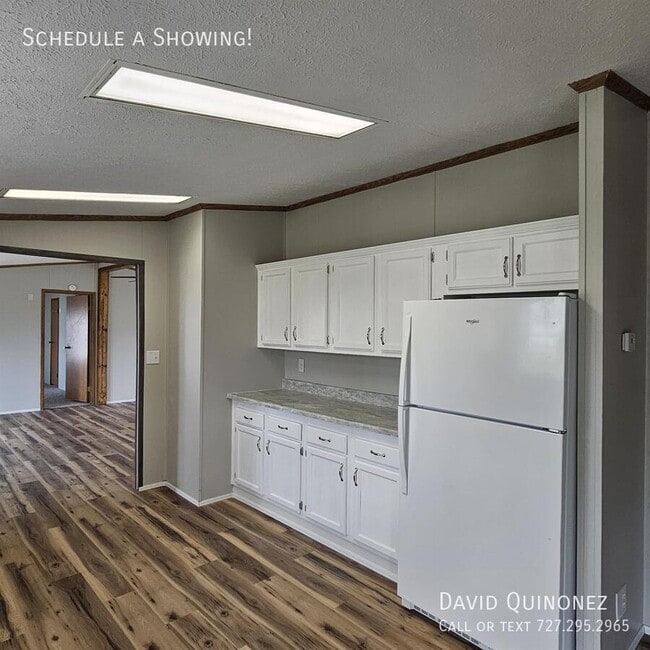 Photo - 2737 W Washington Center Rd