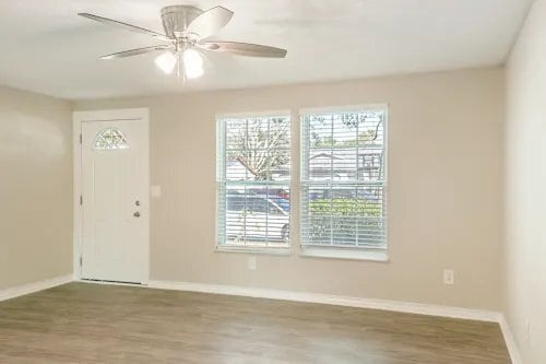 Building Photo - 8033 Banister Ln