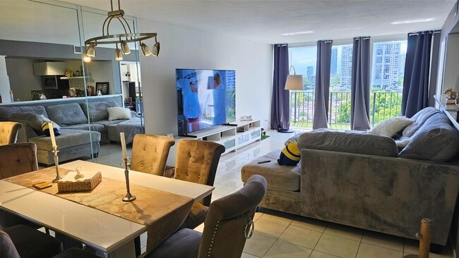 Photo - 400 Leslie Dr Unit 807