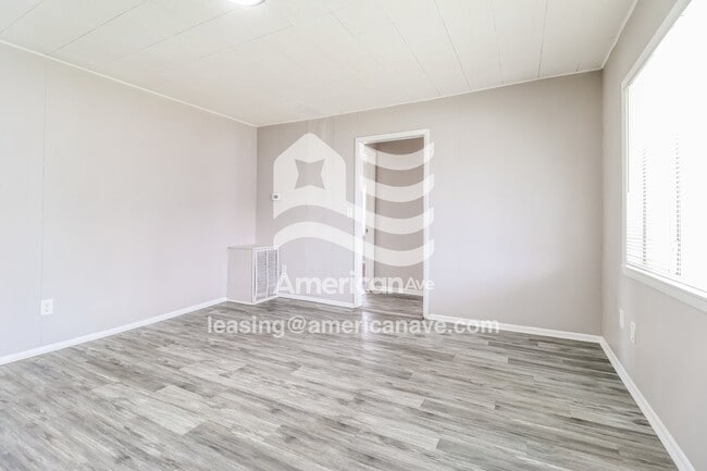 Photo - 3716 Sycamore St