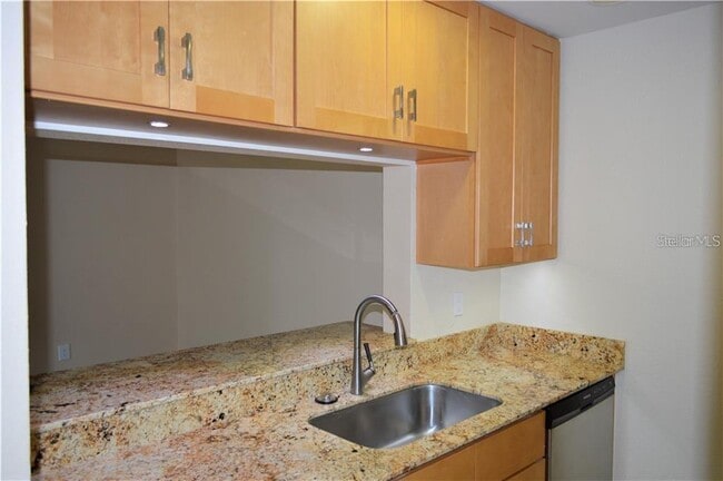 Photo - 4028 Crockers Lake Blvd Unit 717
