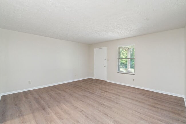4808 Cannon Ridge Dr Unidad - C