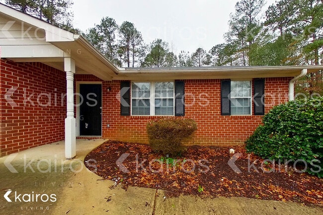 Building Photo - 301 Beaver Pointe Dr