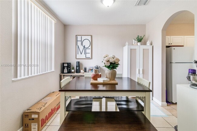 Photo - 1420 NE 33rd Ave