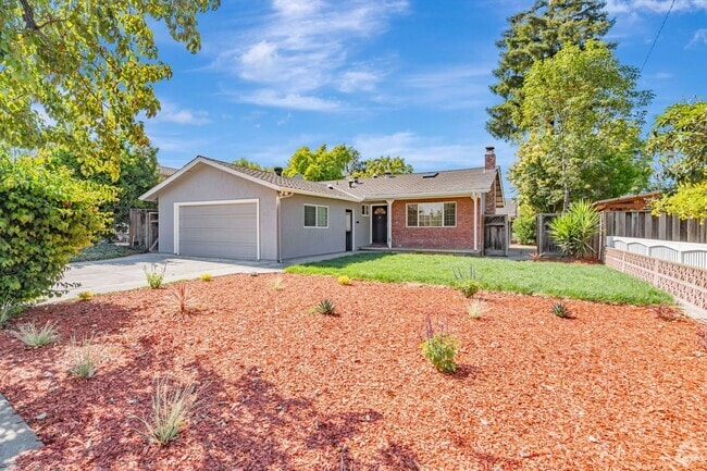 Building Photo - Charming 3-Bedroom 2-Bathroom Campbell Home