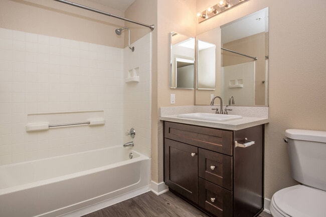 River Ridge Apartment Homes