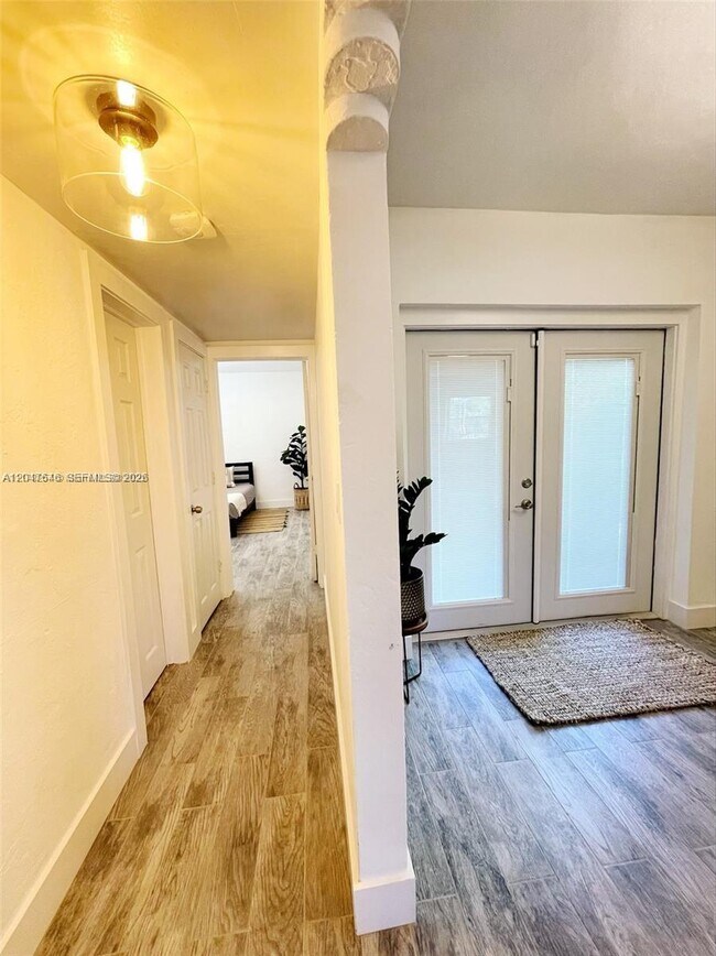 Photo - 1040 Lenox Ave. Unit 1040