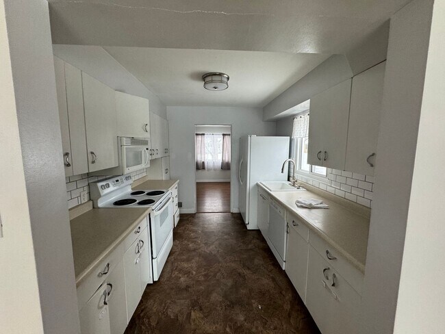 Photo - 2908 4th Ave S