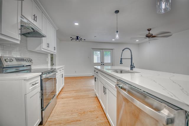 Photo - 1225 Venus St