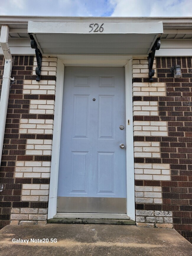 Photo - 526 E Harmon Dr Unit 526 E Harmon Dr
