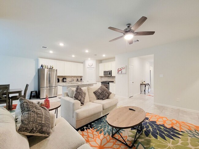 6523 Fiddlewood Thicket Ln