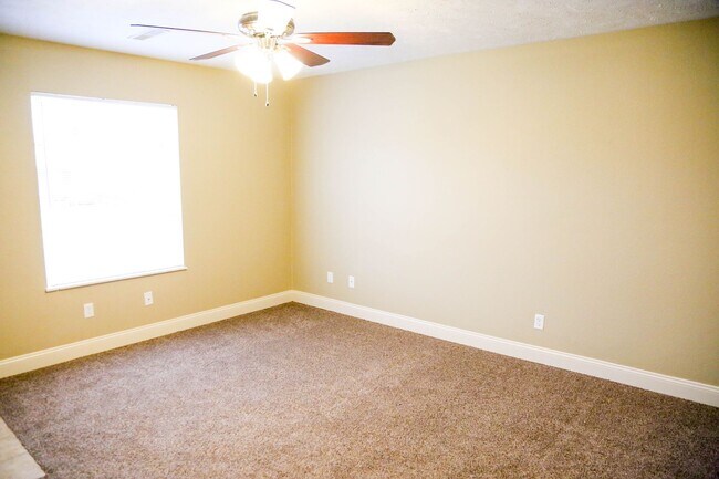 Photo - 614 W Mt Vernon St Unit A