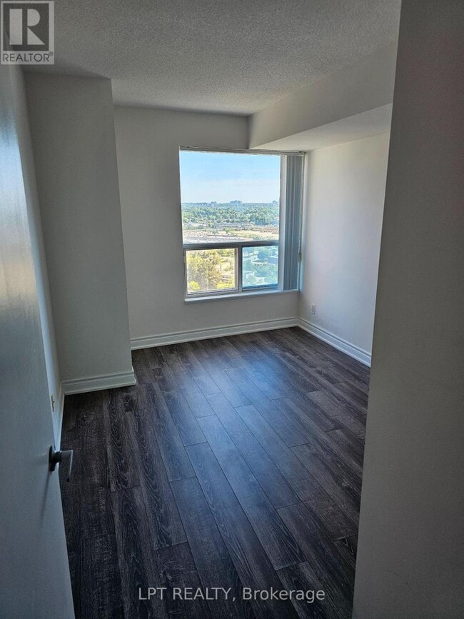 Photo - 38 Lee Centre Dr Unit 2107