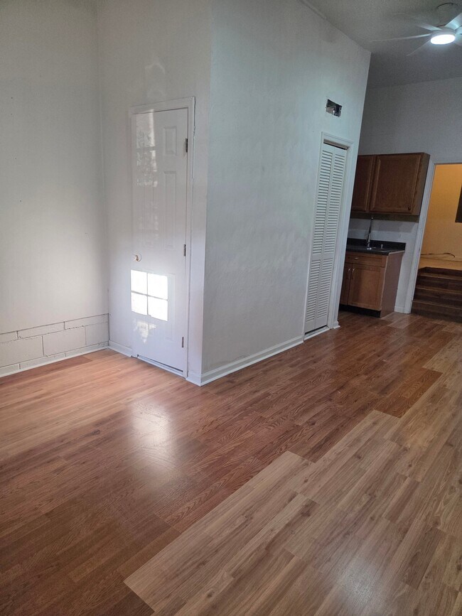 1203 Tatum Ave Unit Garage
