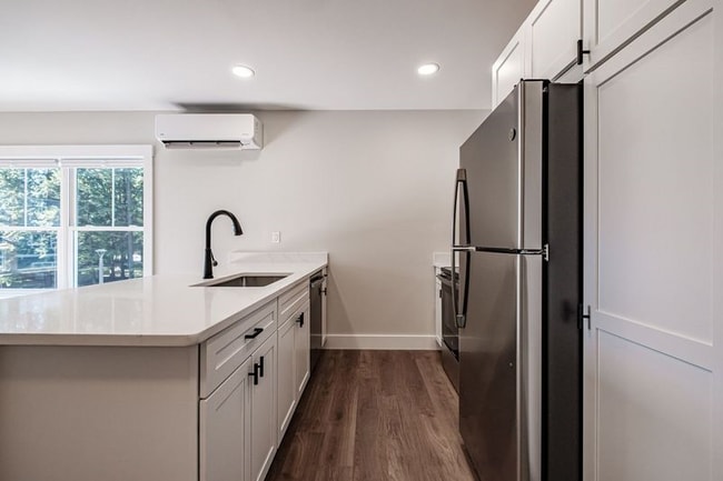 Photo - 5 Progress Wy Unit 10