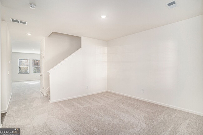 Photo - 7650 Saffron Ave