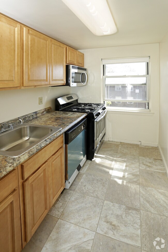 Photo - Hammel Gardens