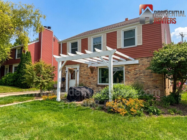 Photo - 2913 E Rhode Island Ave