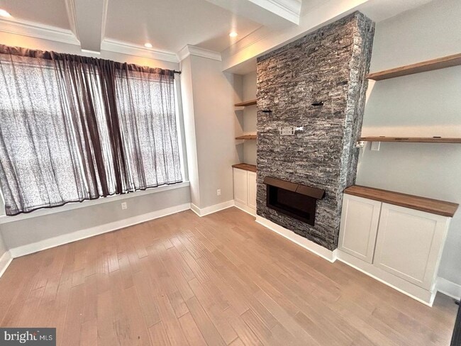 Photo - 488 Evergreen Ave