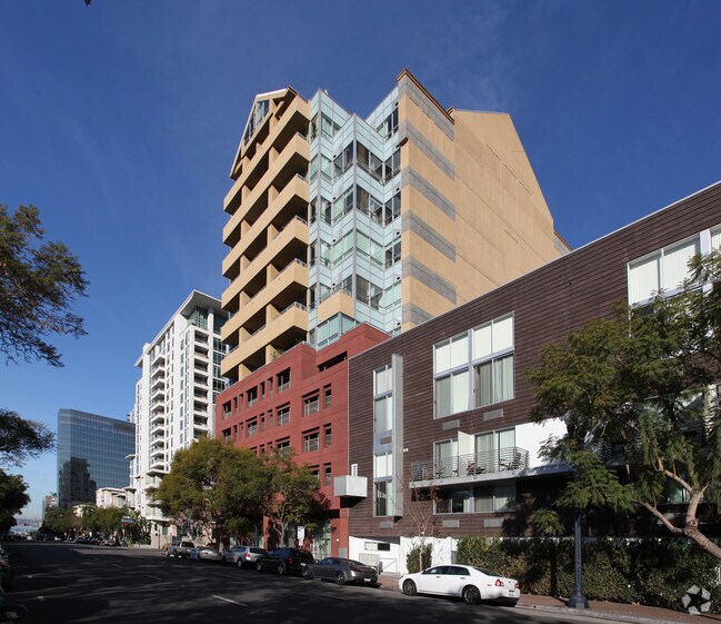 Photo - West Ash Plaza