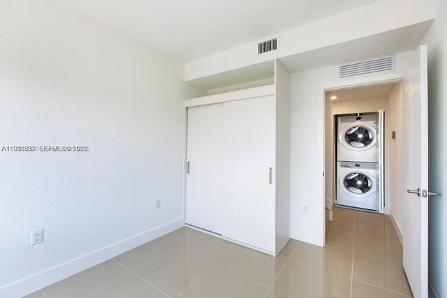 Photo - 25810 SW 144th Ave