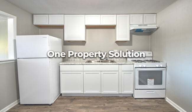 Photo - 5284 Broadway