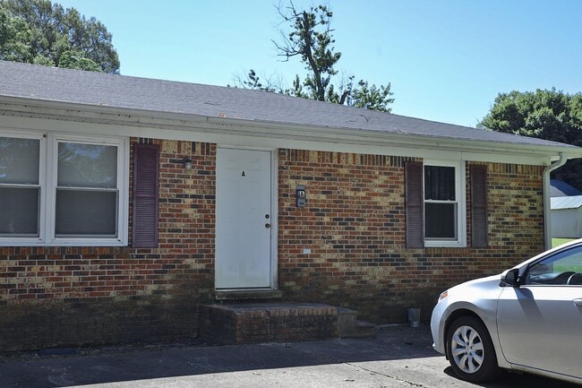 Building Photo - 119 Mayes St Unit A Rental