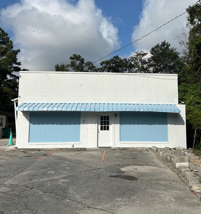 55 Main St