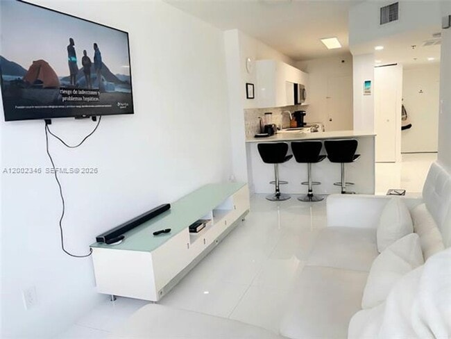 Photo - 100 Lincoln Rd Unit 100 Lincoln Rd # 927