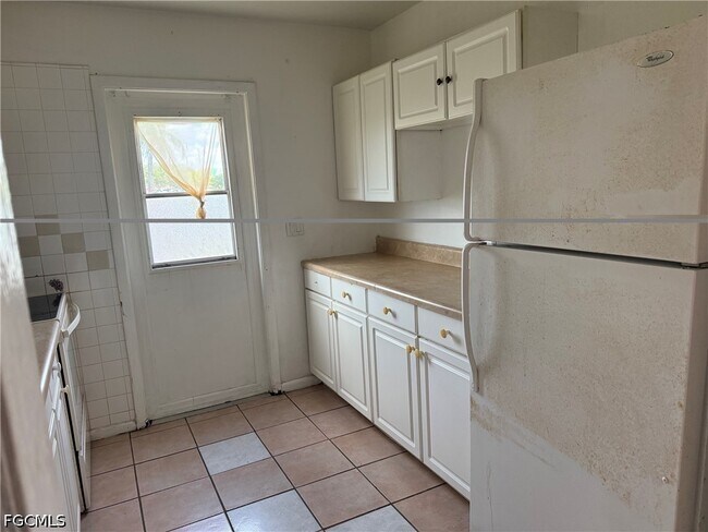 Photo - 1131 S Loop Blvd