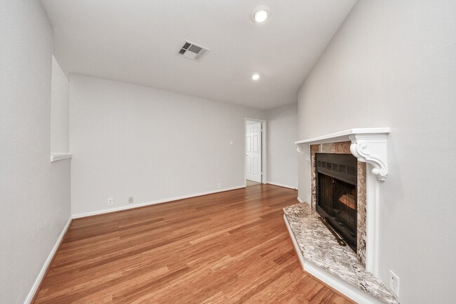 Building Photo - 2468 Bering Dr