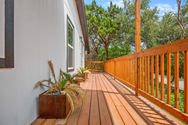 Photo - 3904 Highland Dr