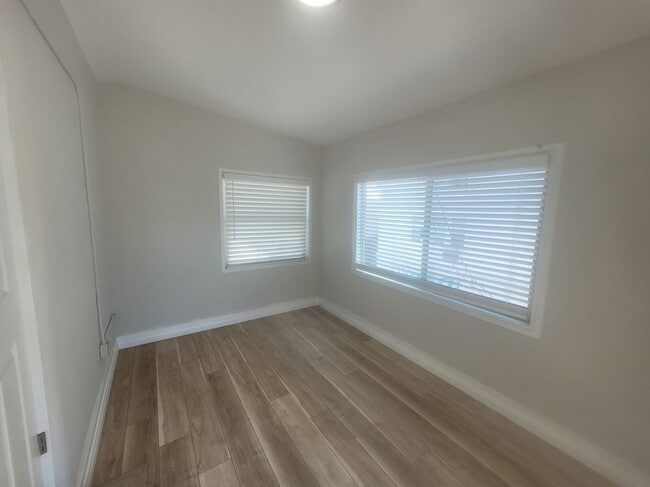 Photo - 4143.5 Cleveland