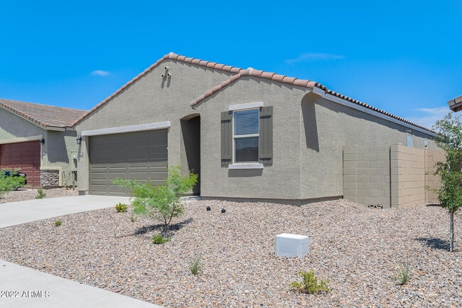 Photo - 4426 Greenleaf Dr
