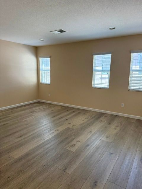 12875 Cobblestone Ln