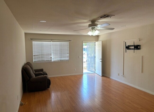 Photo - 2 bedrooms 2 baths duplex in El Cajon