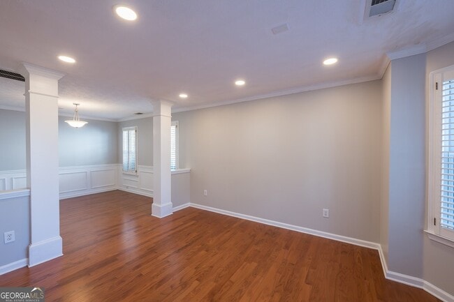 Photo - 3789 Seattle Pl NW