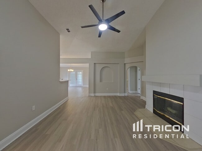 Photo - 1656 Dartmouth Dr