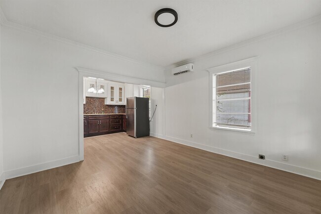 Photo - 4029 Lucille St