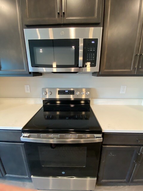 Photo - 328 Mountain Blvd S