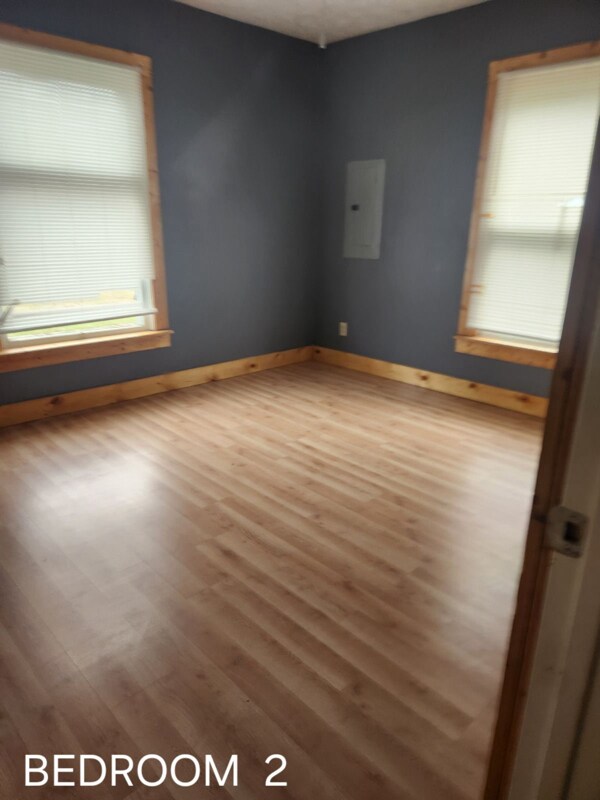 1431 Scoville Ave SW Unit The upstairs unit