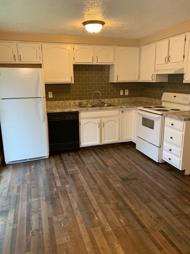 Photo - 2-Bedroom, 1-Bath Unit 454-A