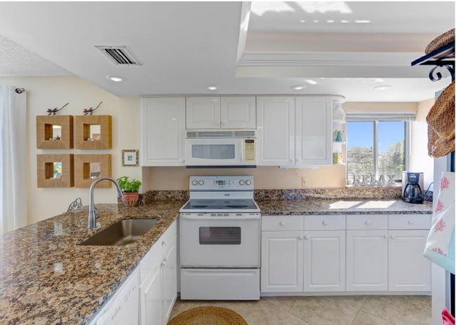 Photo - Beachwood on the bay condo