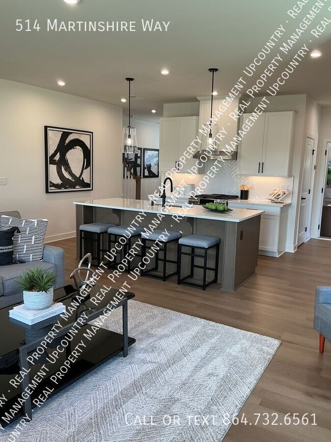 Photo - 514 Martinshire Way