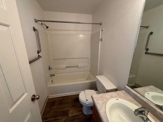 Photo - 5726 Dewberry Ct