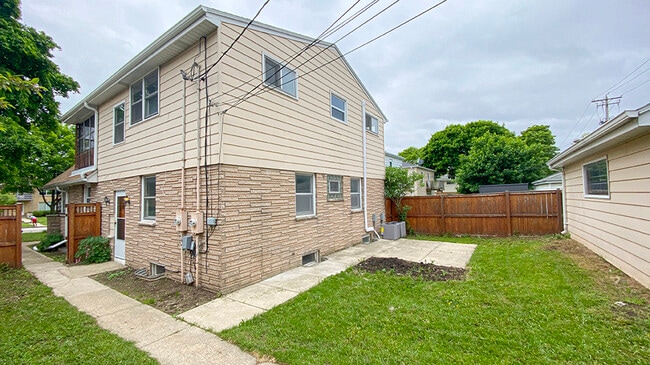 Photo - 8420 W Keefe Ave