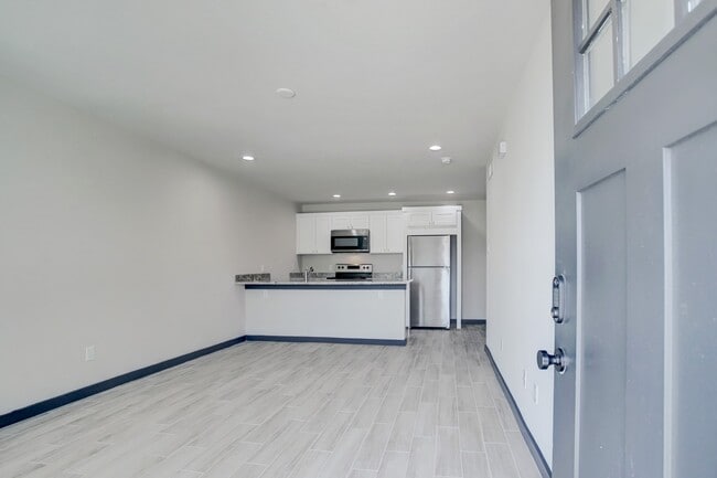 Photo - 3448 Elgin St Unidad 5