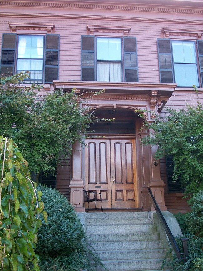 Front Door - 411 Middle St Apartments